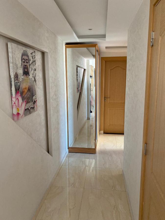 Magnifique Appart F3, Renove, Tres Bien Desservie Casablanca Exterior foto